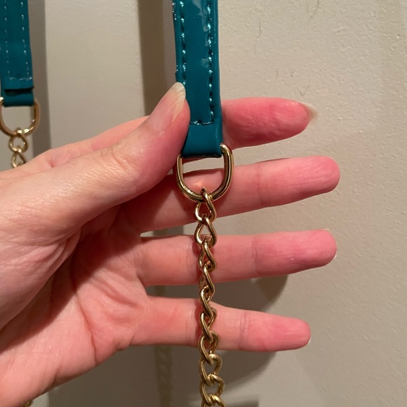 La Terre Purse Patent Turquoise Leather Rhinestones Evening Bag NWTs Crossbody - Picture 4 of 9